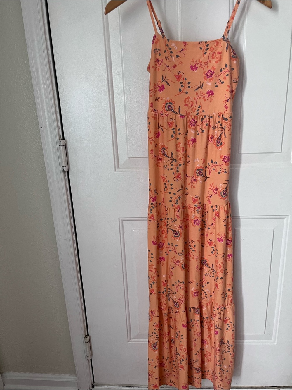 SO Peach Floral Spaghetti-Strap Maxi Dress